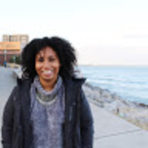 Meet your Posher, Erin - Picture 1 of 1